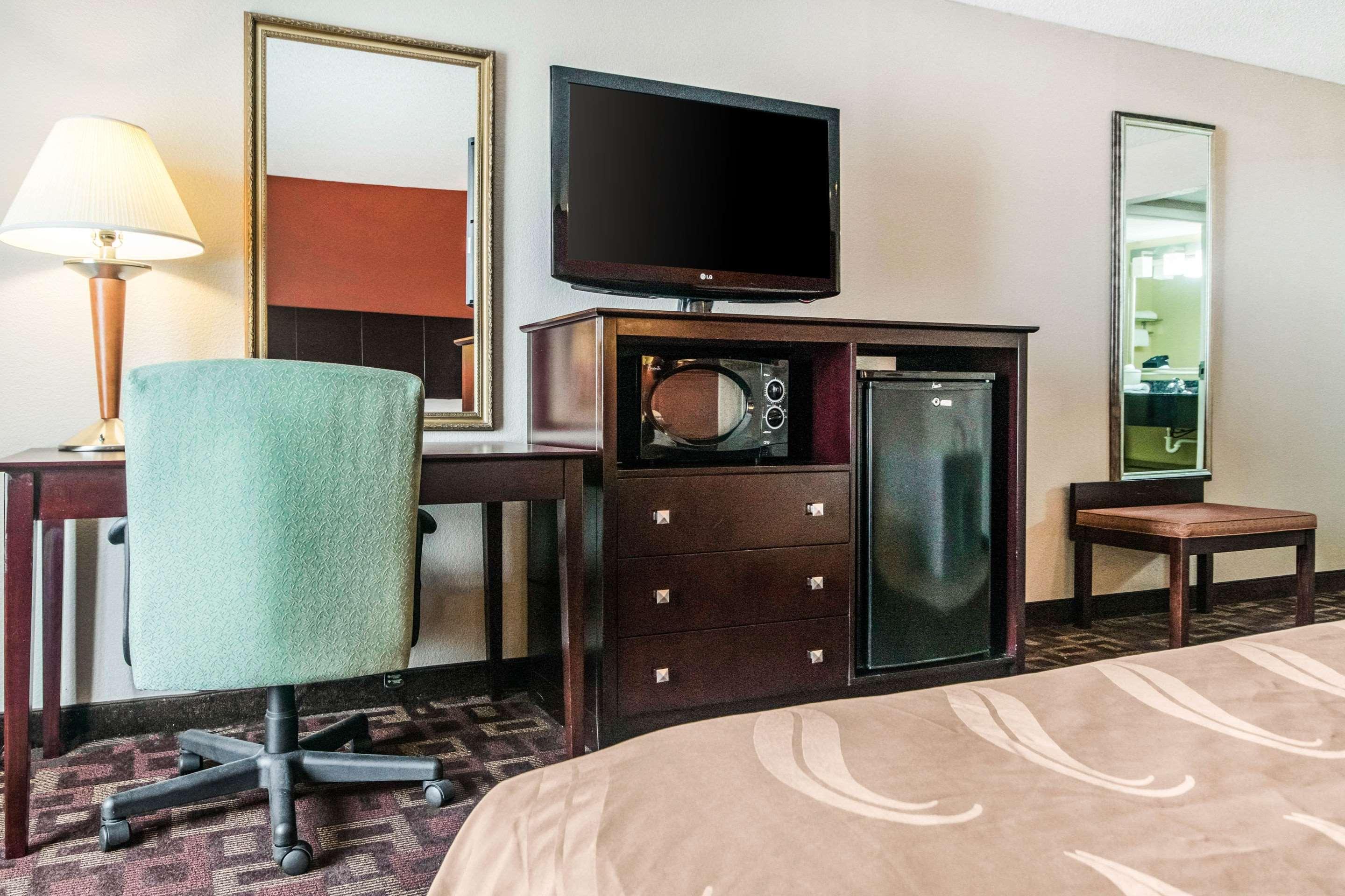 Holiday Inn Express Cincinnati-ลอว์เรนซ์เบิร์ก ภายนอก รูปภาพ