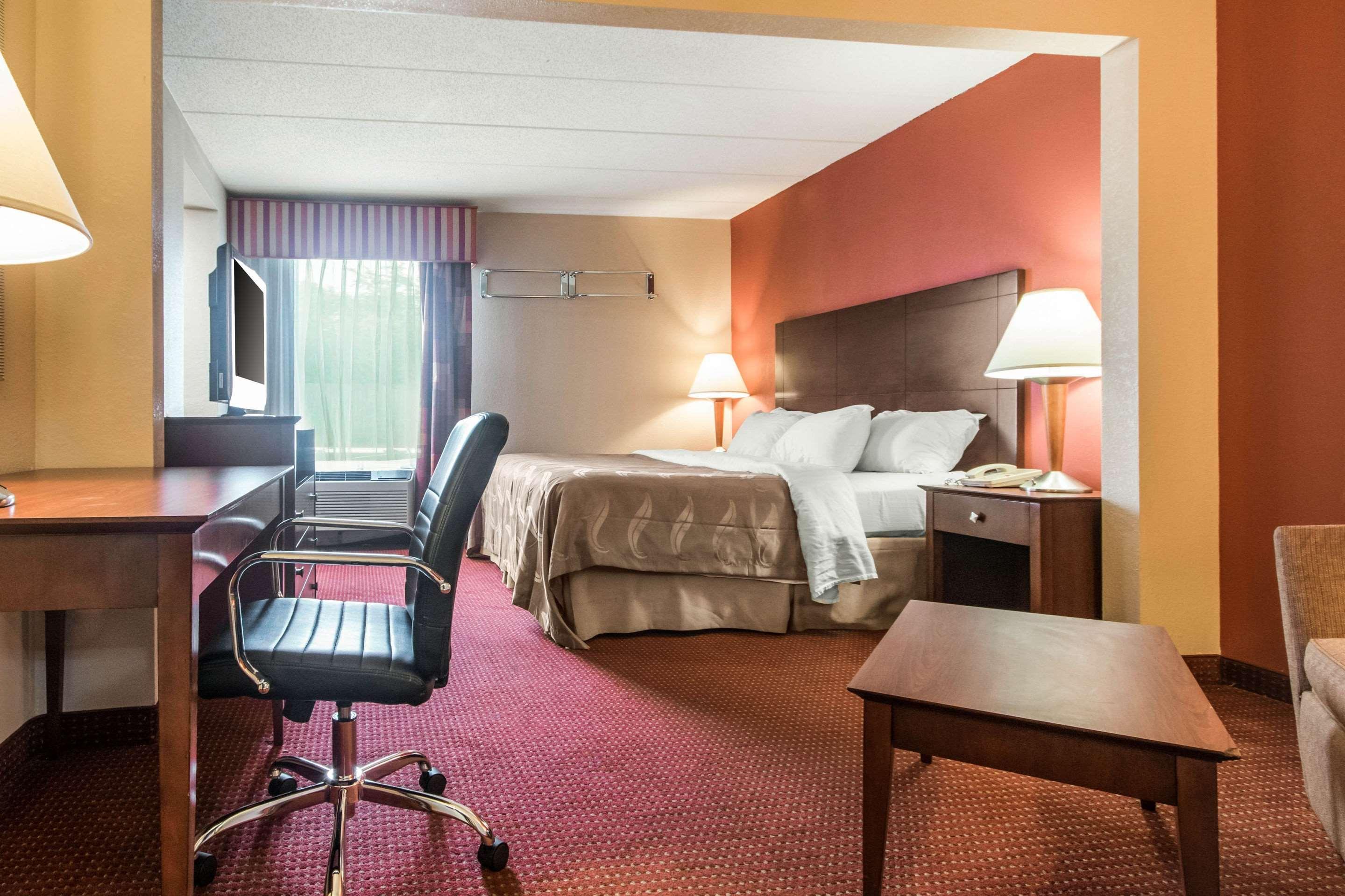 Holiday Inn Express Cincinnati-ลอว์เรนซ์เบิร์ก ภายนอก รูปภาพ