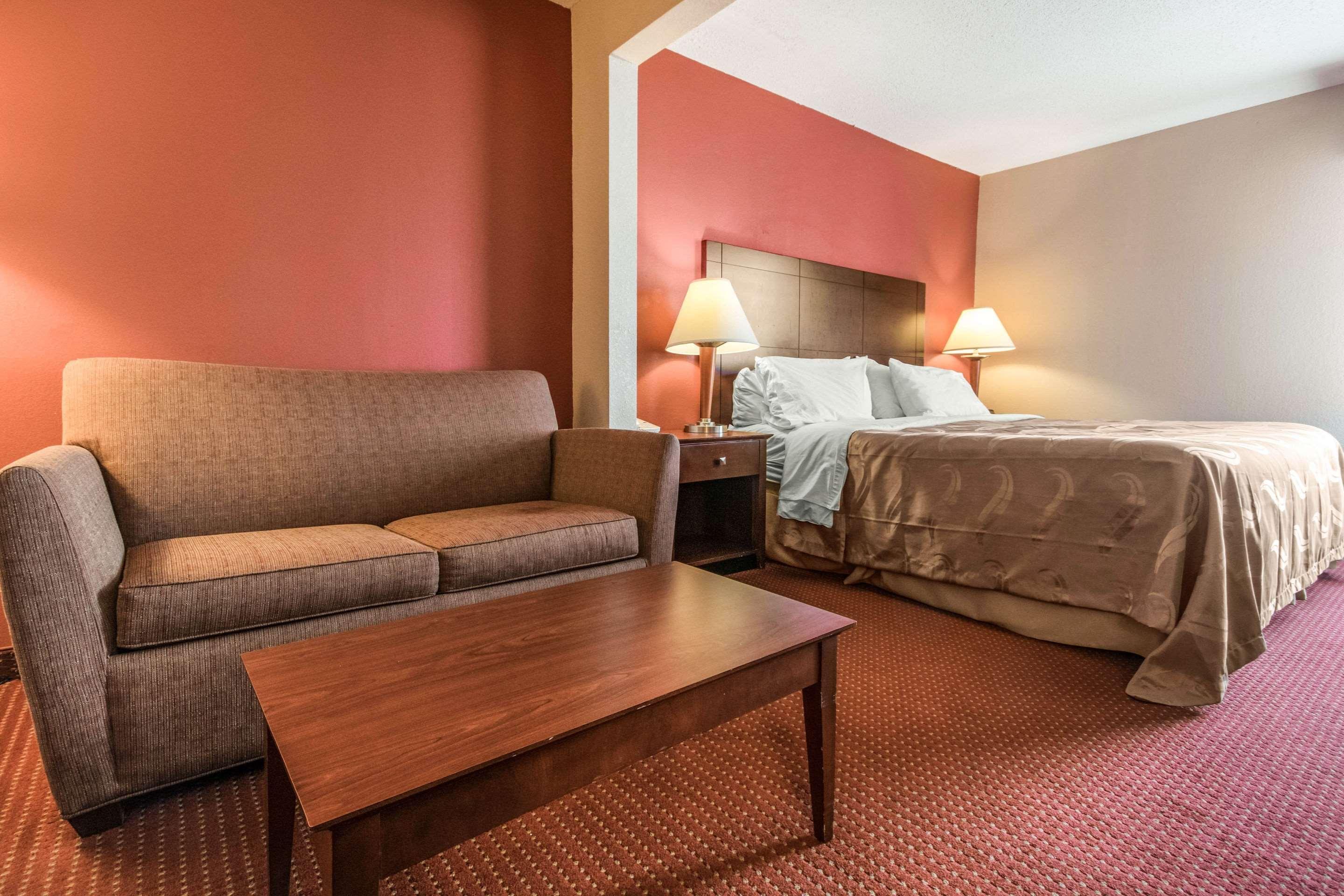 Holiday Inn Express Cincinnati-ลอว์เรนซ์เบิร์ก ภายนอก รูปภาพ
