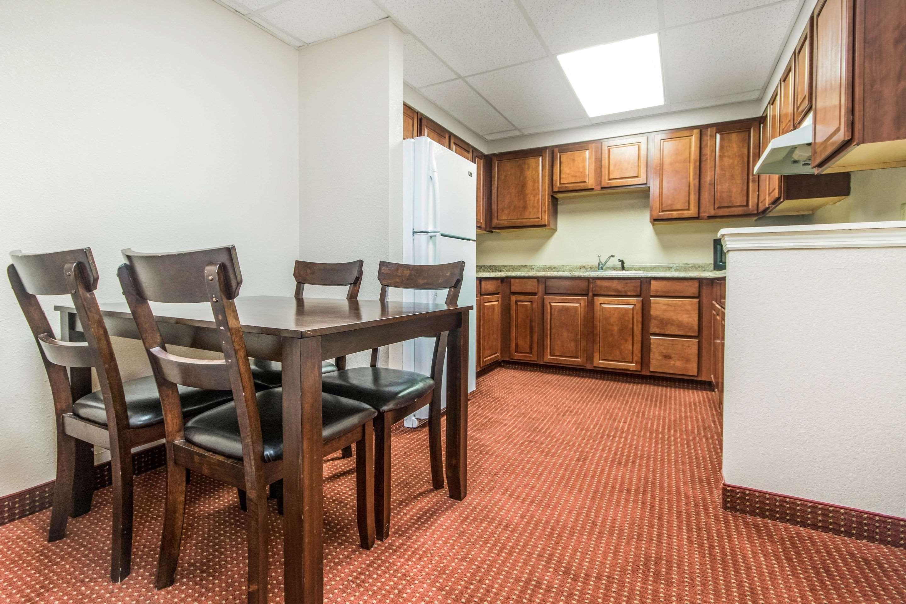 Holiday Inn Express Cincinnati-ลอว์เรนซ์เบิร์ก ภายนอก รูปภาพ