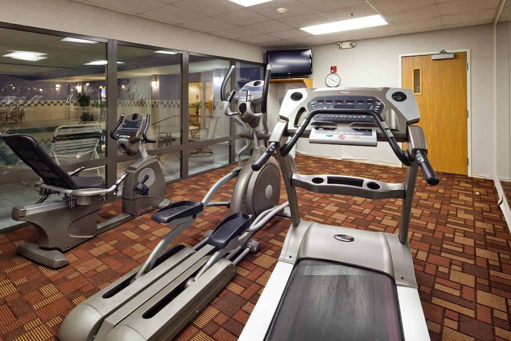 Holiday Inn Express Cincinnati-ลอว์เรนซ์เบิร์ก ภายนอก รูปภาพ