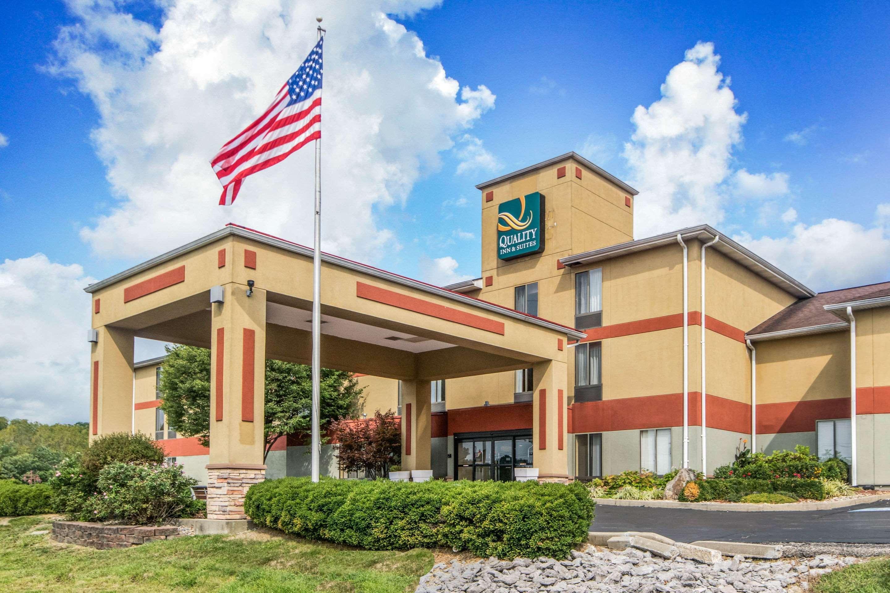 Holiday Inn Express Cincinnati-ลอว์เรนซ์เบิร์ก ภายนอก รูปภาพ